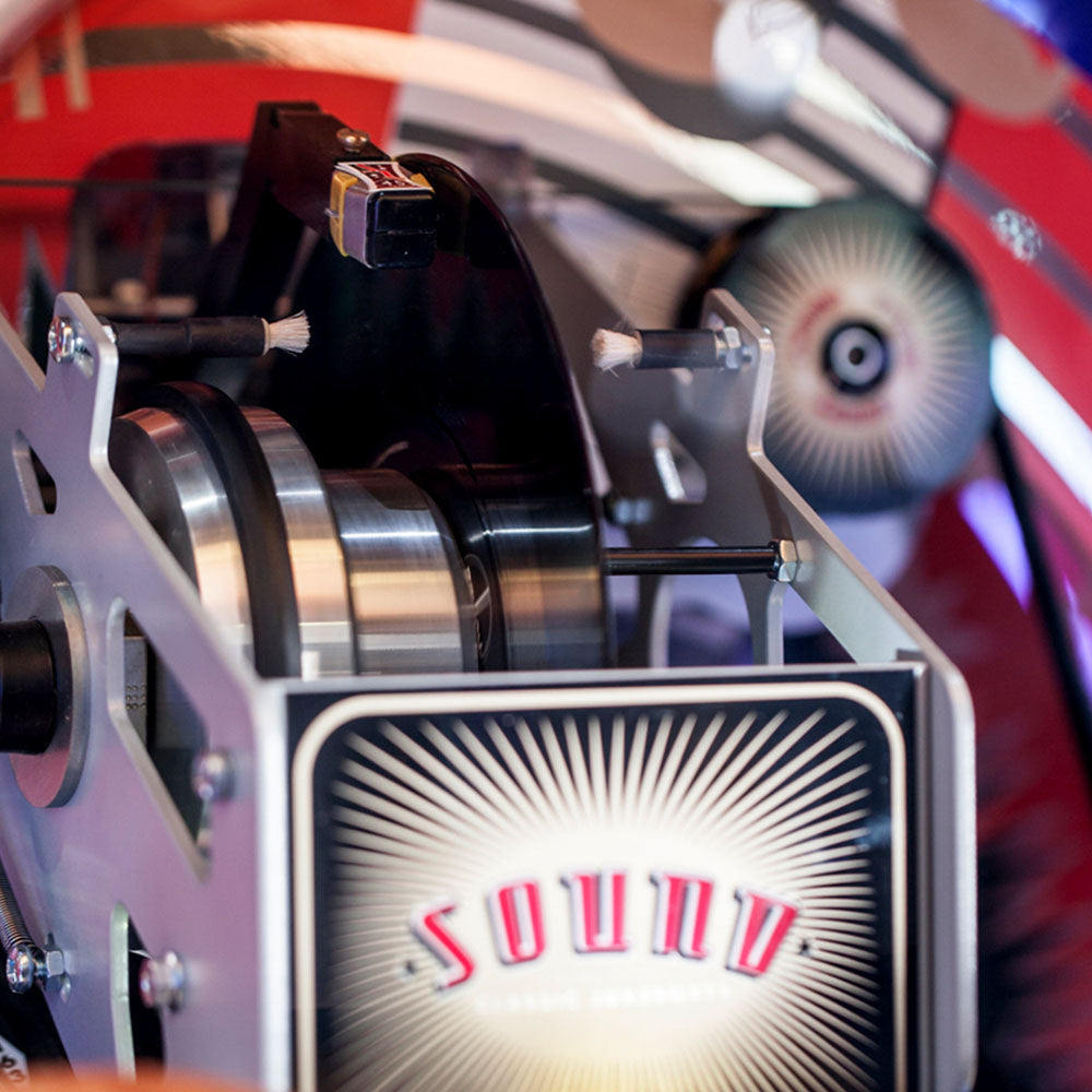 MANHATTAN VINYL JUKEBOX – TILT ELECTRONICS TRADING L.L.C